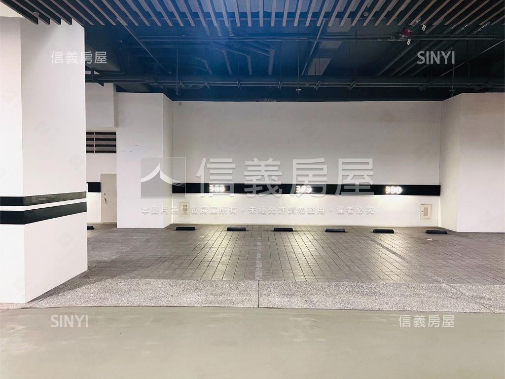 七期東方帝國絕美視野戶房屋室內格局與周邊環境