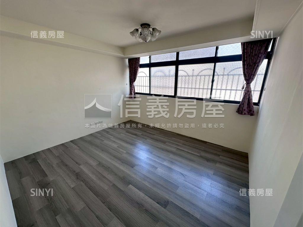 屋況很好透天房屋室內格局與周邊環境