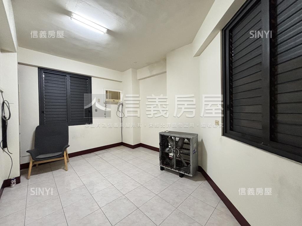 光明｜英雄｜土地房屋室內格局與周邊環境