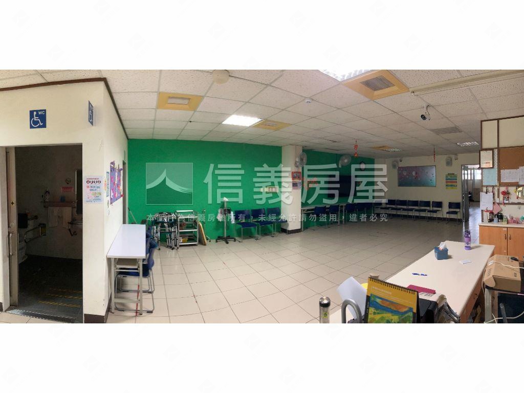 歸仁圓環鬧區大透天房屋室內格局與周邊環境