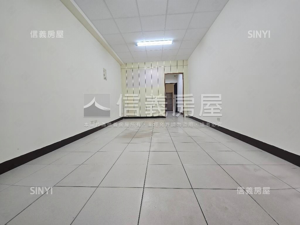 ㊖燙金門牌美村路讚樓店房屋室內格局與周邊環境