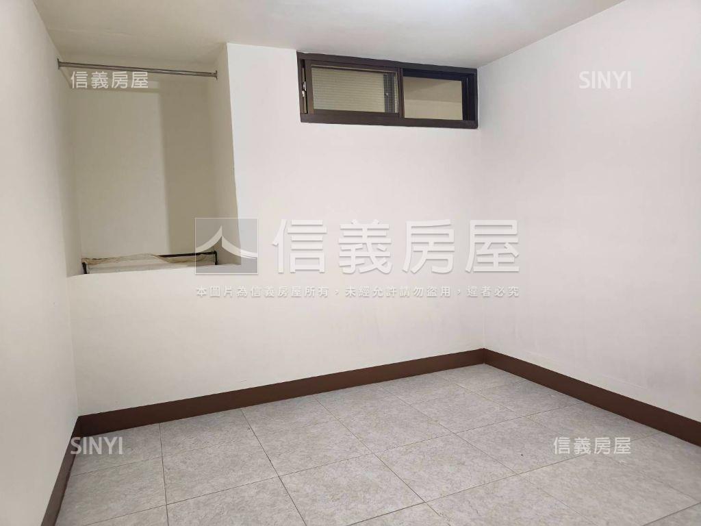近道明聖功輕軌活巷透天房屋室內格局與周邊環境