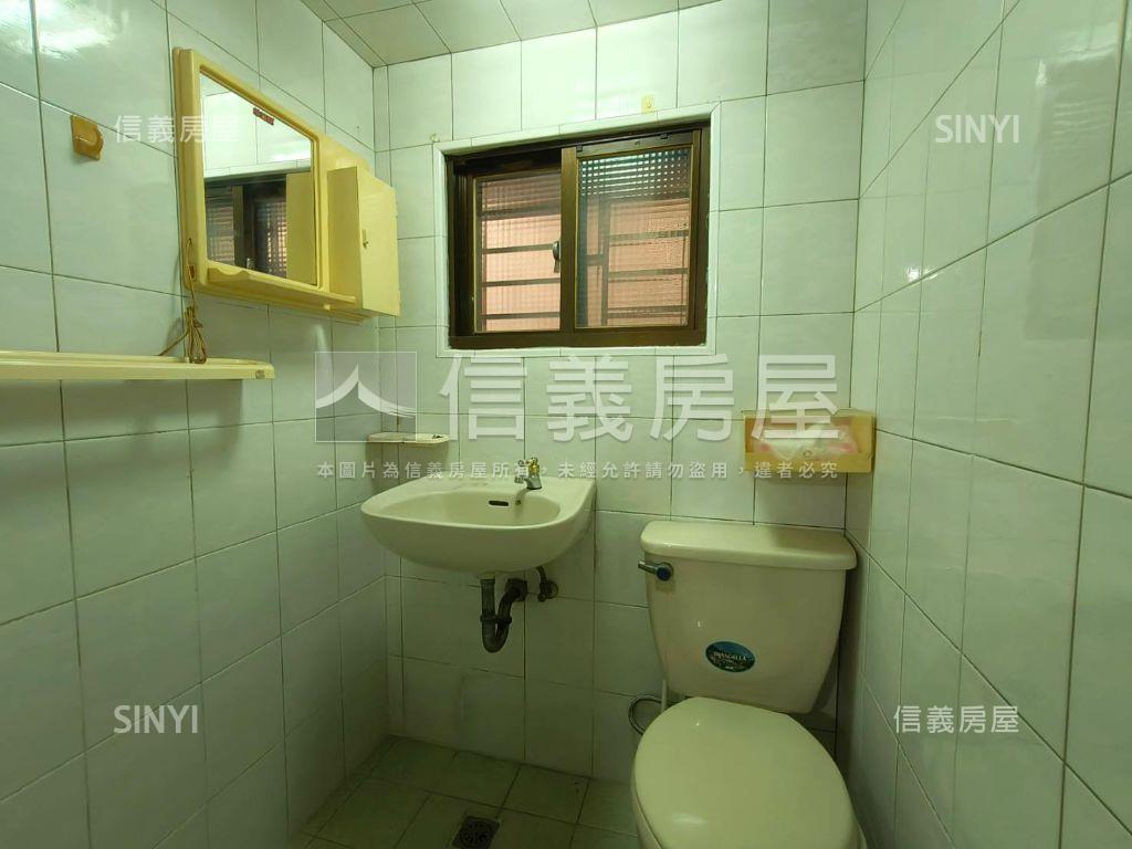 近道明聖功輕軌活巷透天房屋室內格局與周邊環境