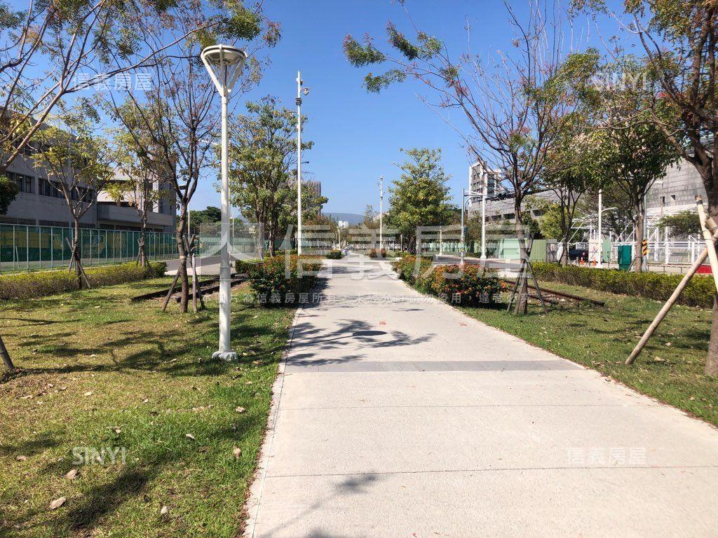 近道明聖功輕軌活巷透天房屋室內格局與周邊環境
