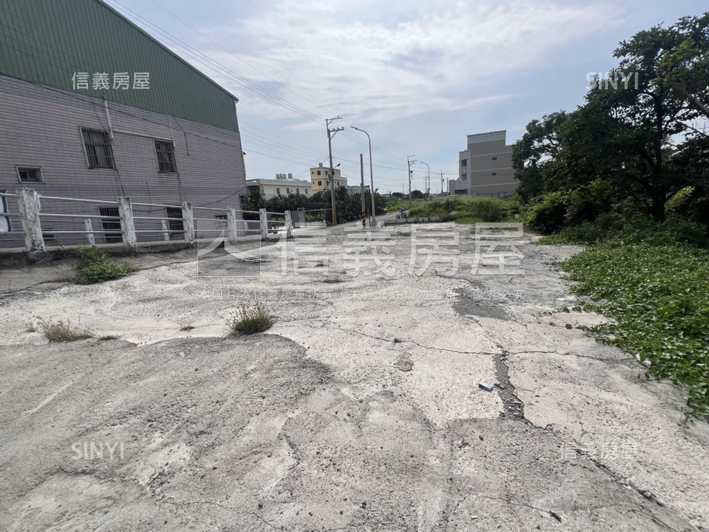 龍井木本段臨路土地房屋室內格局與周邊環境