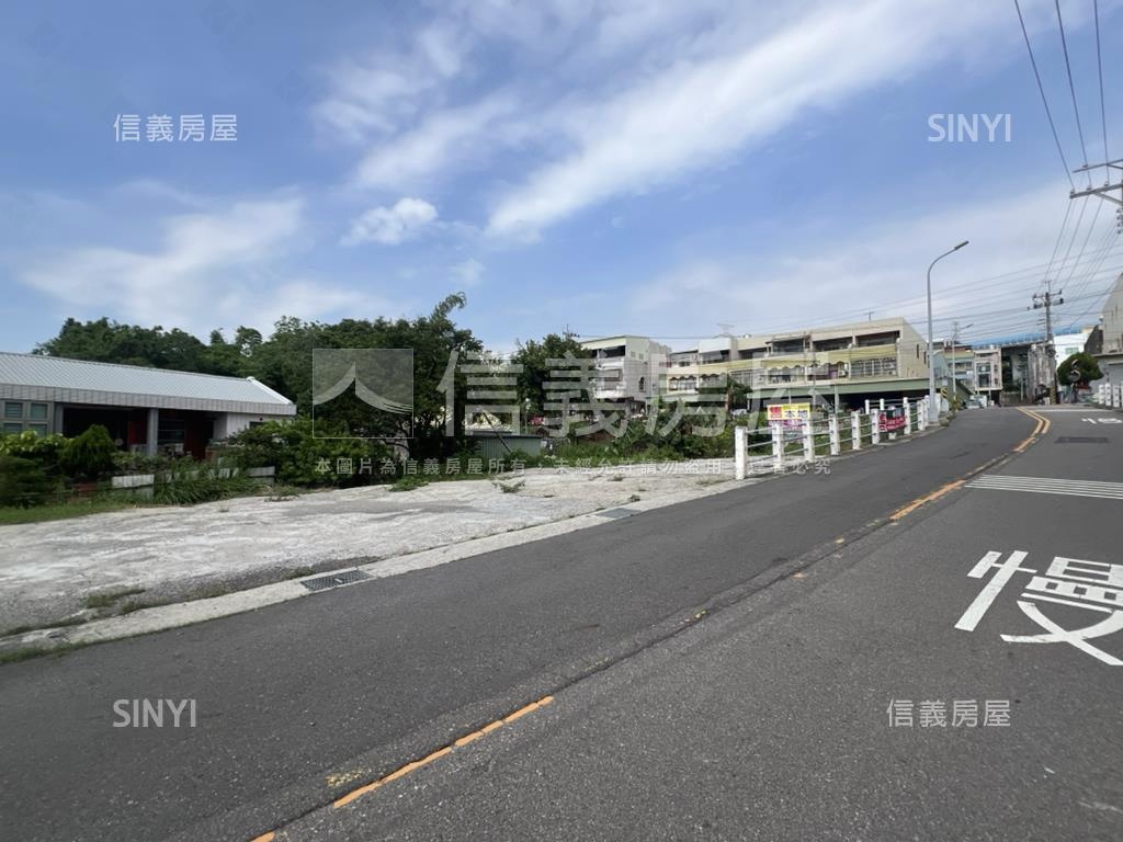 龍井木本段臨路土地房屋室內格局與周邊環境