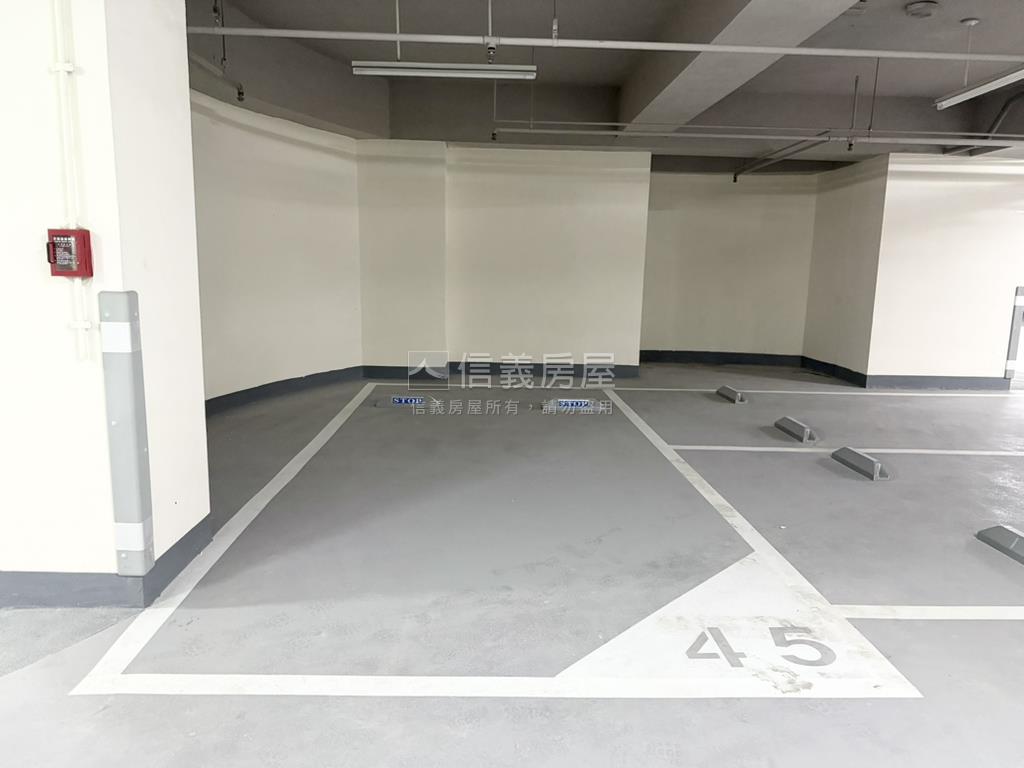 拉拉漾視野三房平車房屋室內格局與周邊環境