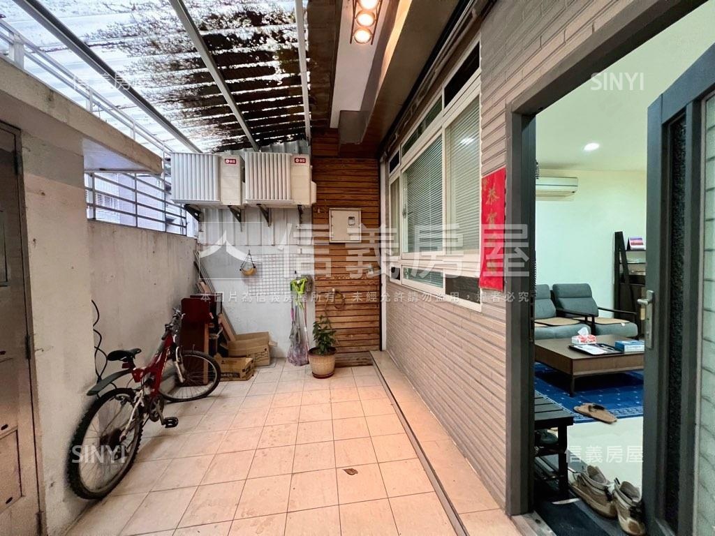 近伊通街一樓可住可辦巷寬房屋室內格局與周邊環境