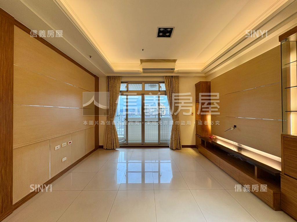 專任安邦綠苑三房平車房屋室內格局與周邊環境