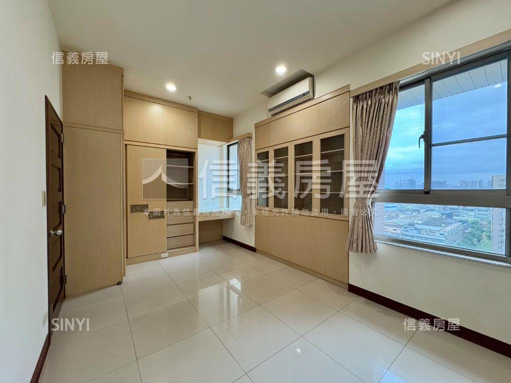 專任安邦綠苑三房平車房屋室內格局與周邊環境