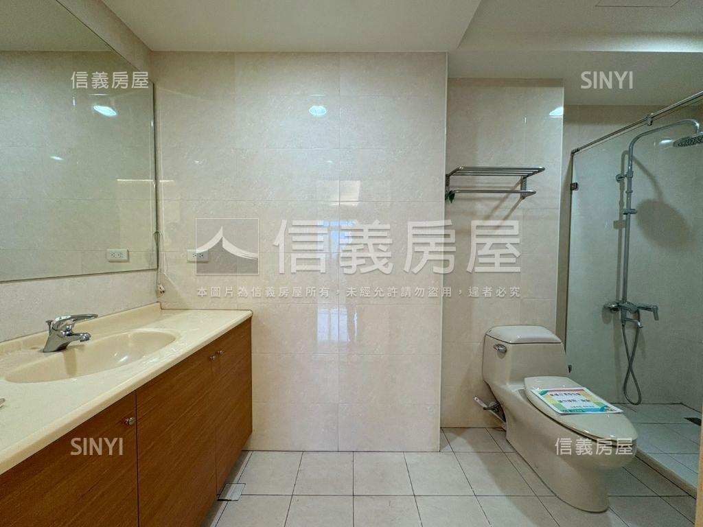 專任安邦綠苑三房平車房屋室內格局與周邊環境