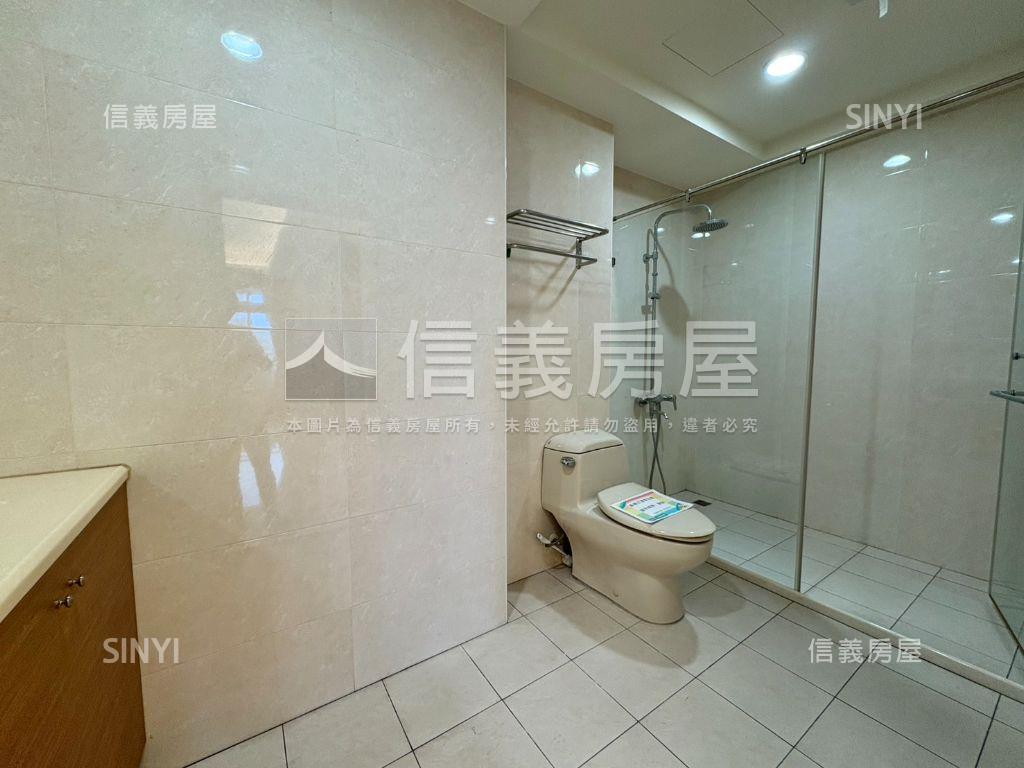 專任安邦綠苑三房平車房屋室內格局與周邊環境