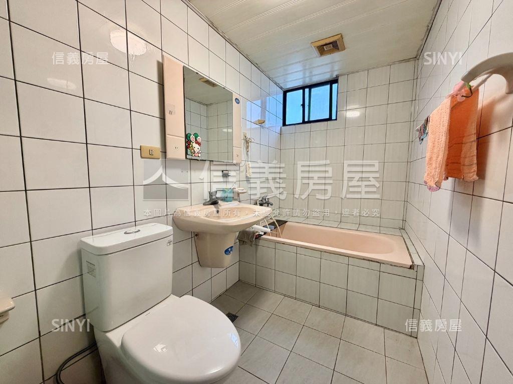 三面採光雙衛開窗三房車位房屋室內格局與周邊環境