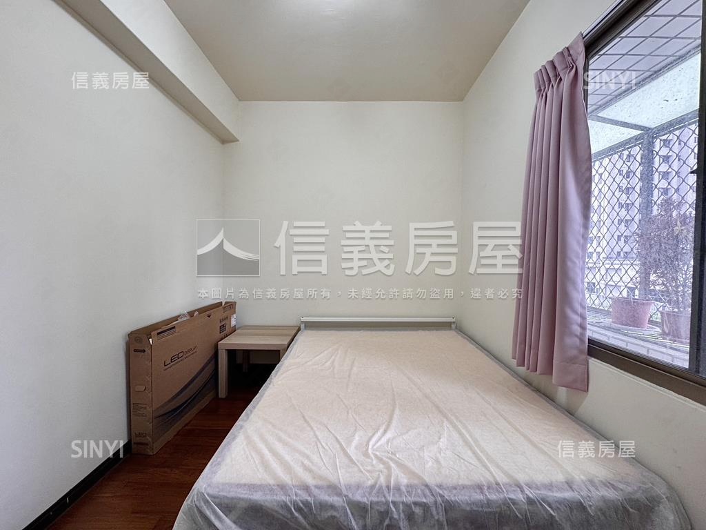 國雄新家裝潢兩房房屋室內格局與周邊環境