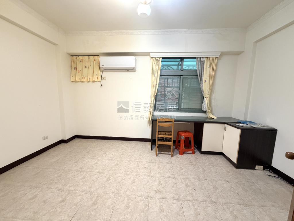 體育園區東方瑞士優質透天房屋室內格局與周邊環境