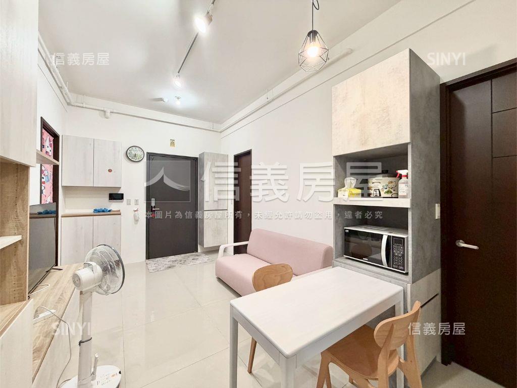 專任國賓大悅小資兩房房屋室內格局與周邊環境