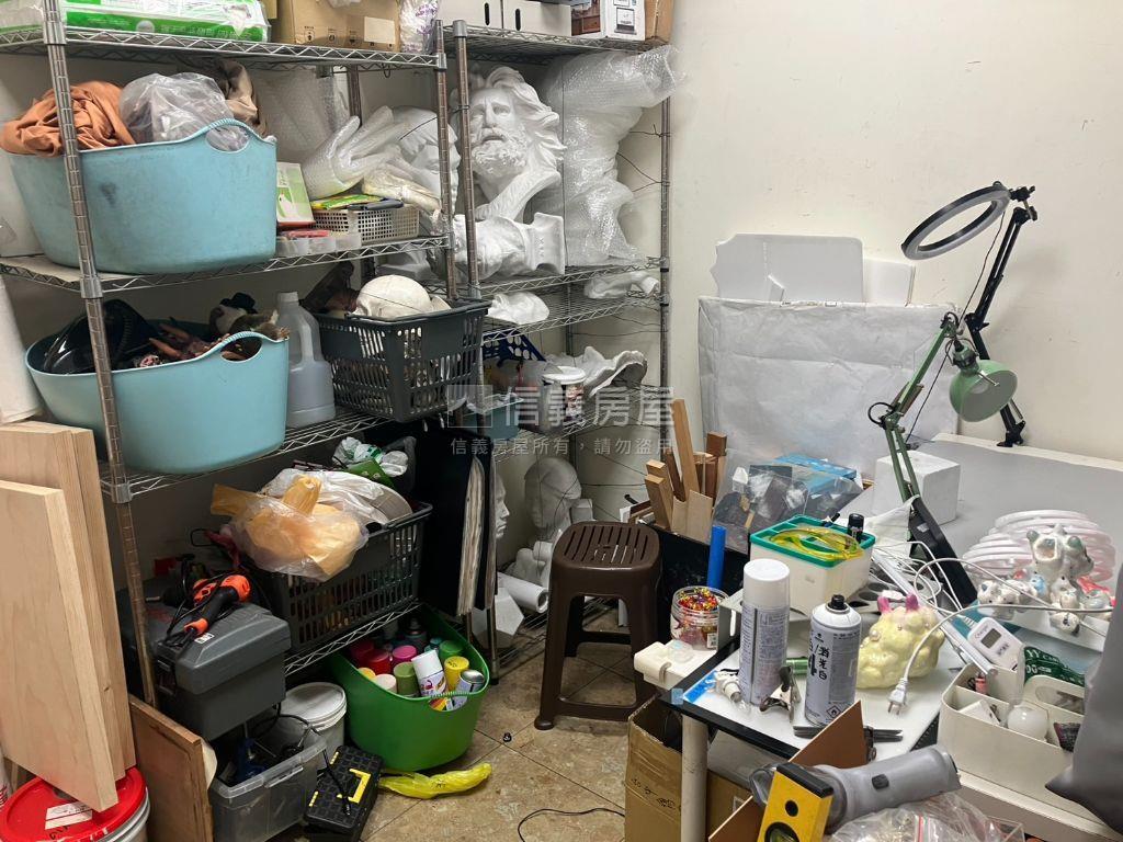中友百貨旁順天中來辦公室房屋室內格局與周邊環境