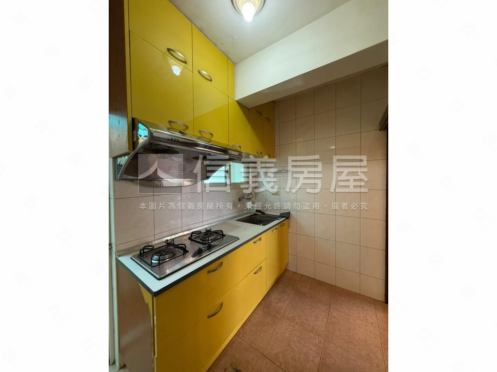 瞰１０１朝南明亮三房美廈房屋室內格局與周邊環境