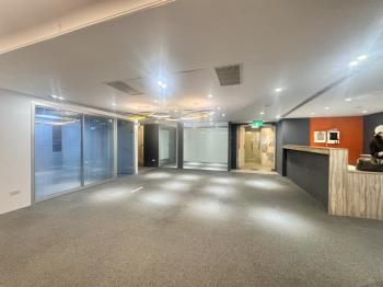 南京復興氣派辦公室