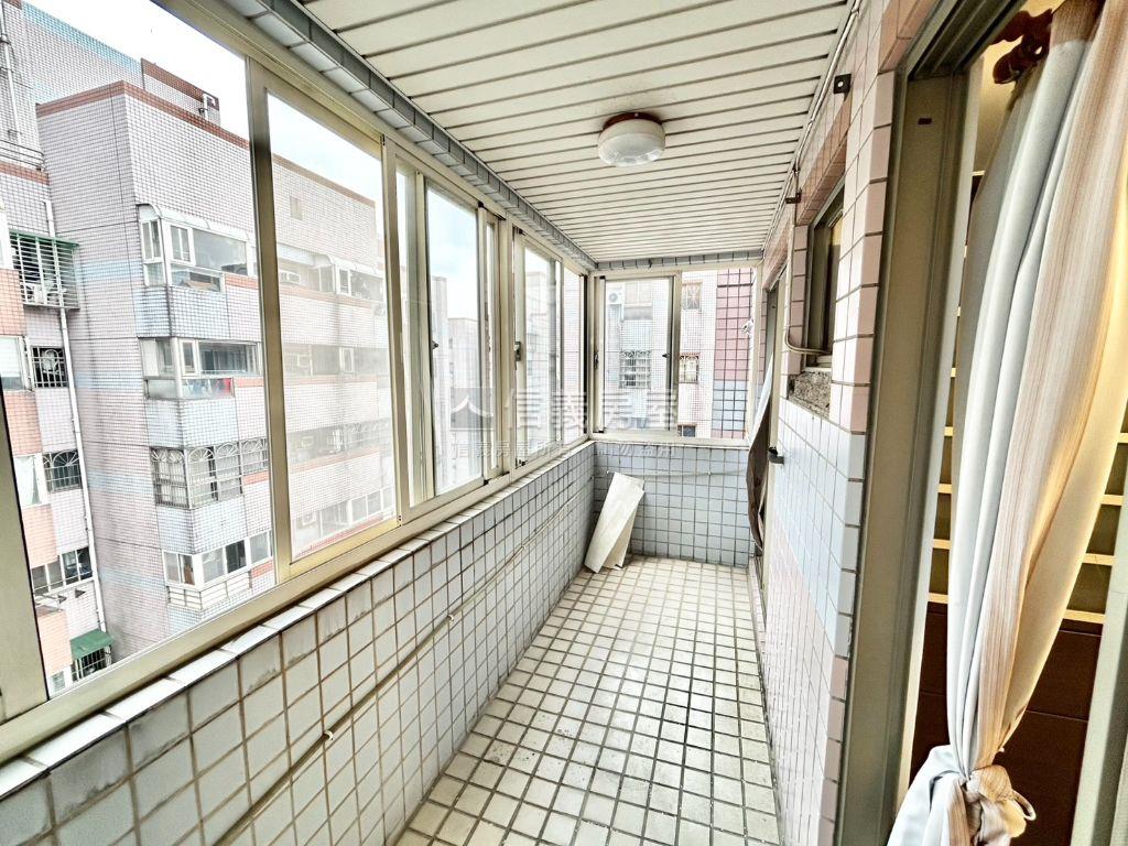 景觀明亮力霸高樓２房房屋室內格局與周邊環境
