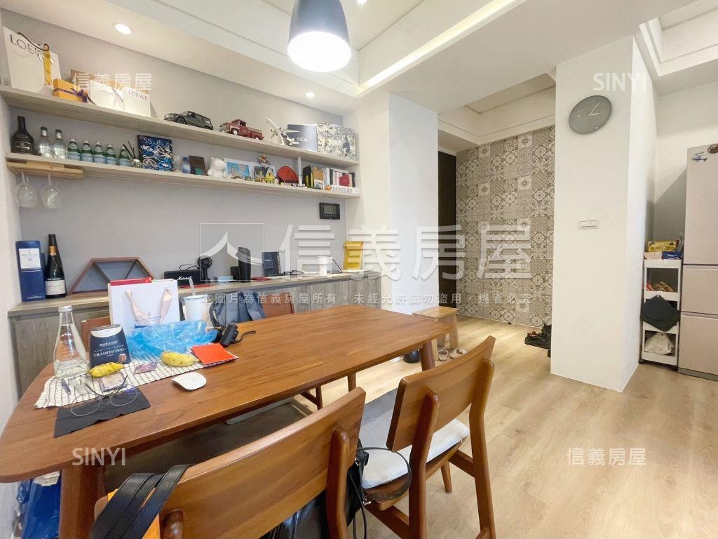 汐止漂亮２房歡迎參觀房屋室內格局與周邊環境