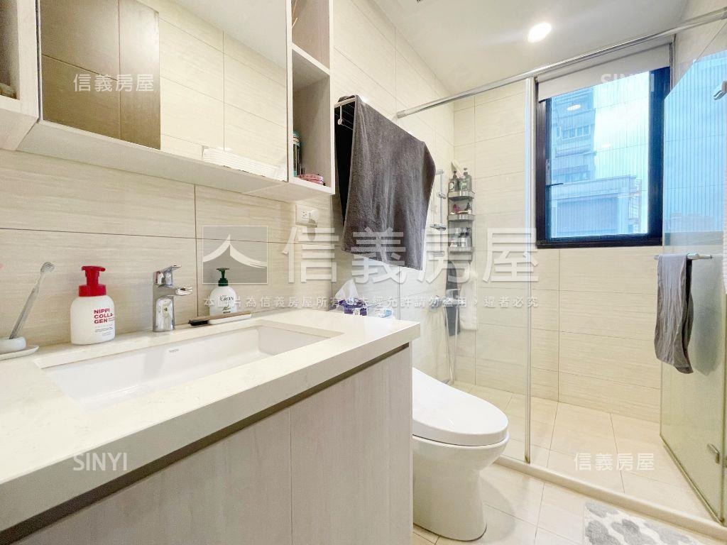 汐止漂亮２房歡迎參觀房屋室內格局與周邊環境