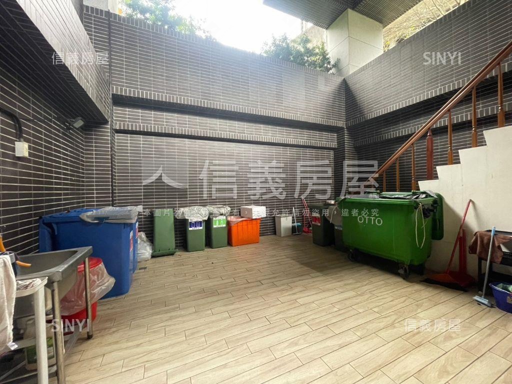 汐止漂亮２房歡迎參觀房屋室內格局與周邊環境