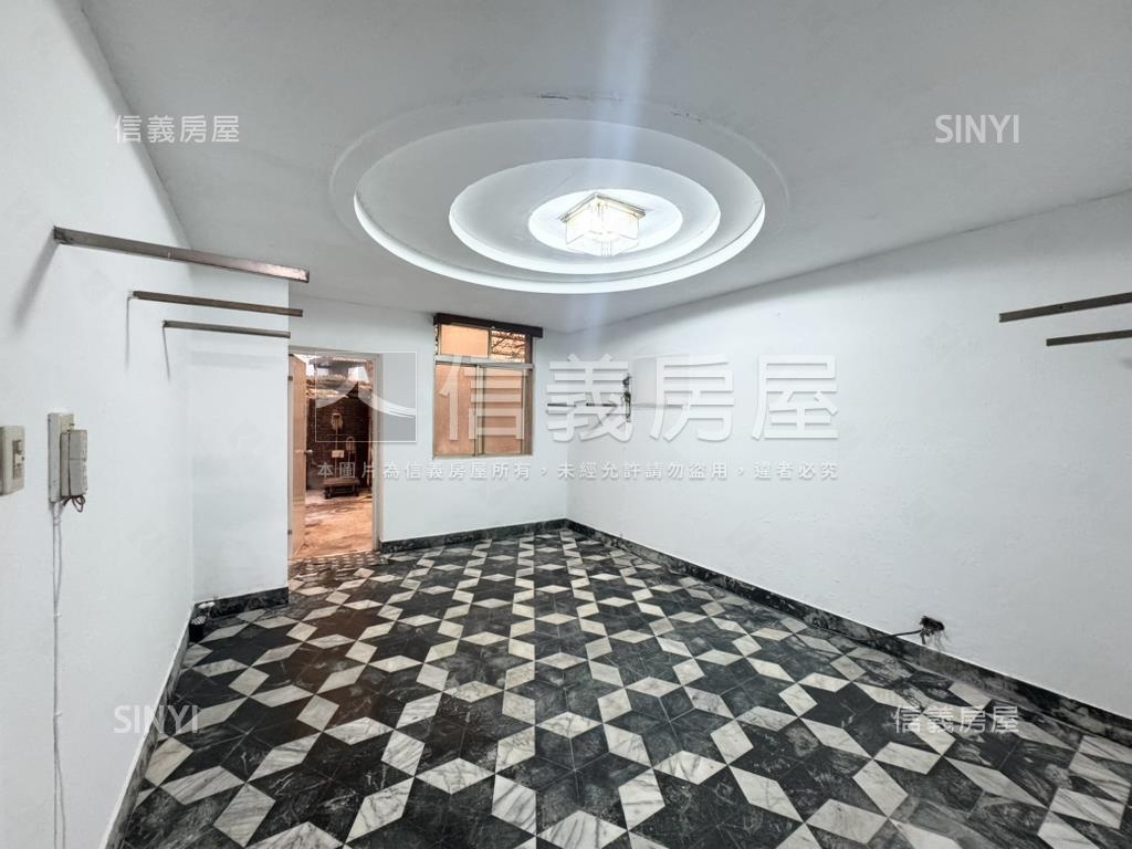 景華街住辦便捷一樓房屋室內格局與周邊環境