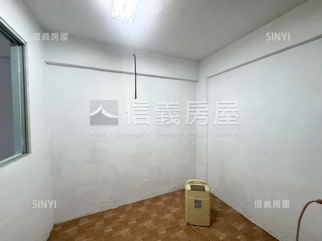 景華街住辦便捷一樓房屋室內格局與周邊環境