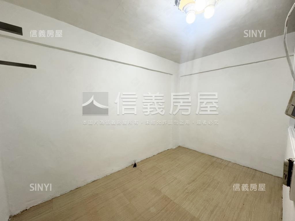 景華街住辦便捷一樓房屋室內格局與周邊環境