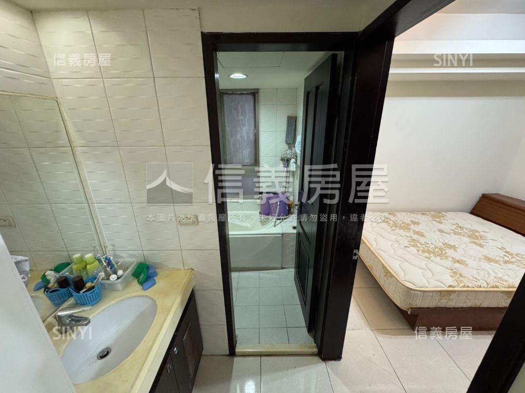 稀有☆首選優質三房車位房屋室內格局與周邊環境