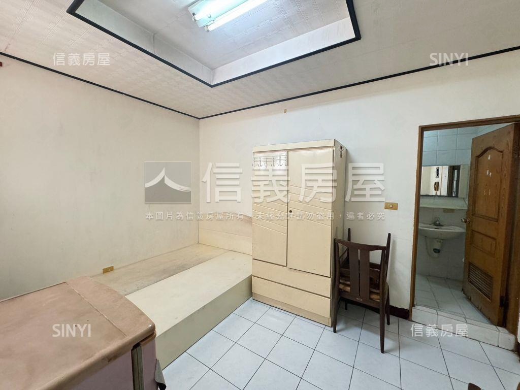 裕豐街小資套房房屋室內格局與周邊環境