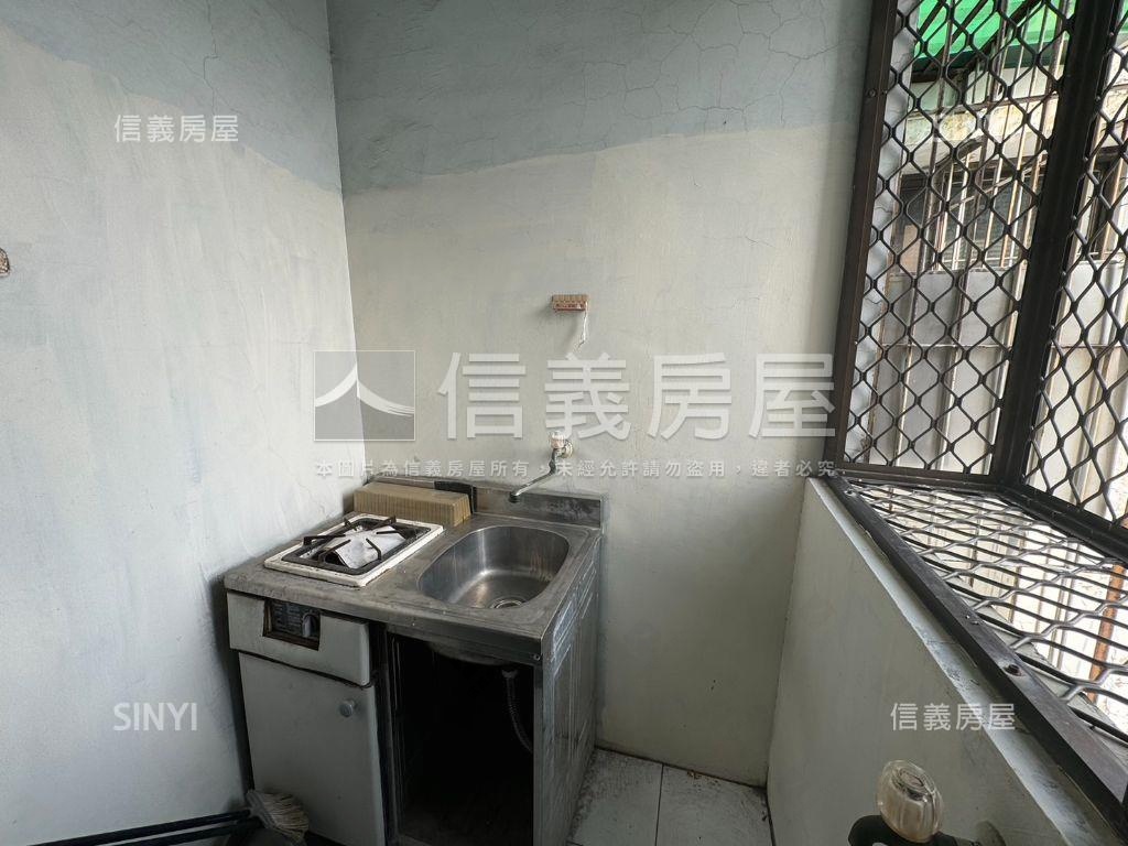 裕豐街小資套房房屋室內格局與周邊環境