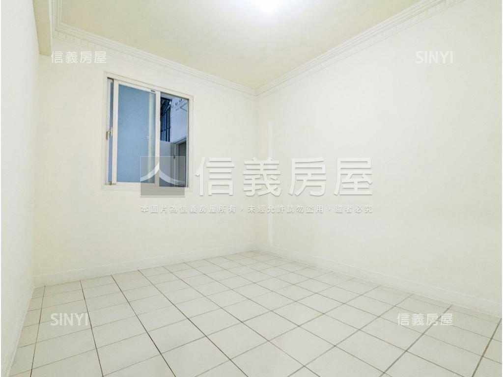 忠孝美寓黃金３樓房屋室內格局與周邊環境
