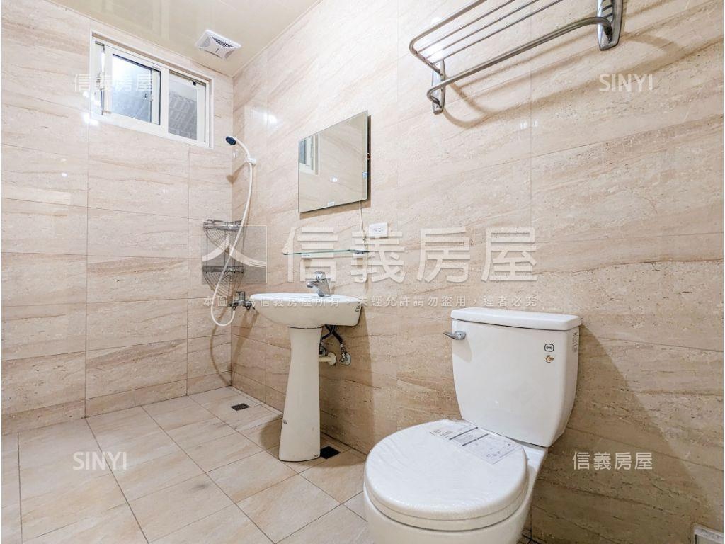 忠孝美寓黃金３樓房屋室內格局與周邊環境