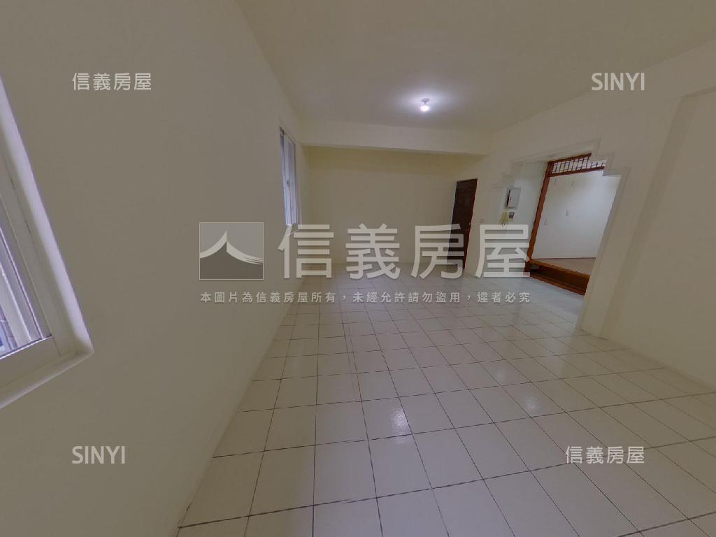 總站黃金三樓房屋室內格局與周邊環境