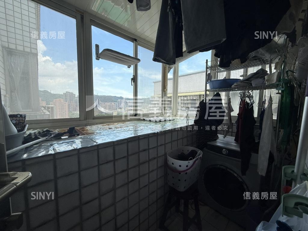 台北大道美三房房屋室內格局與周邊環境