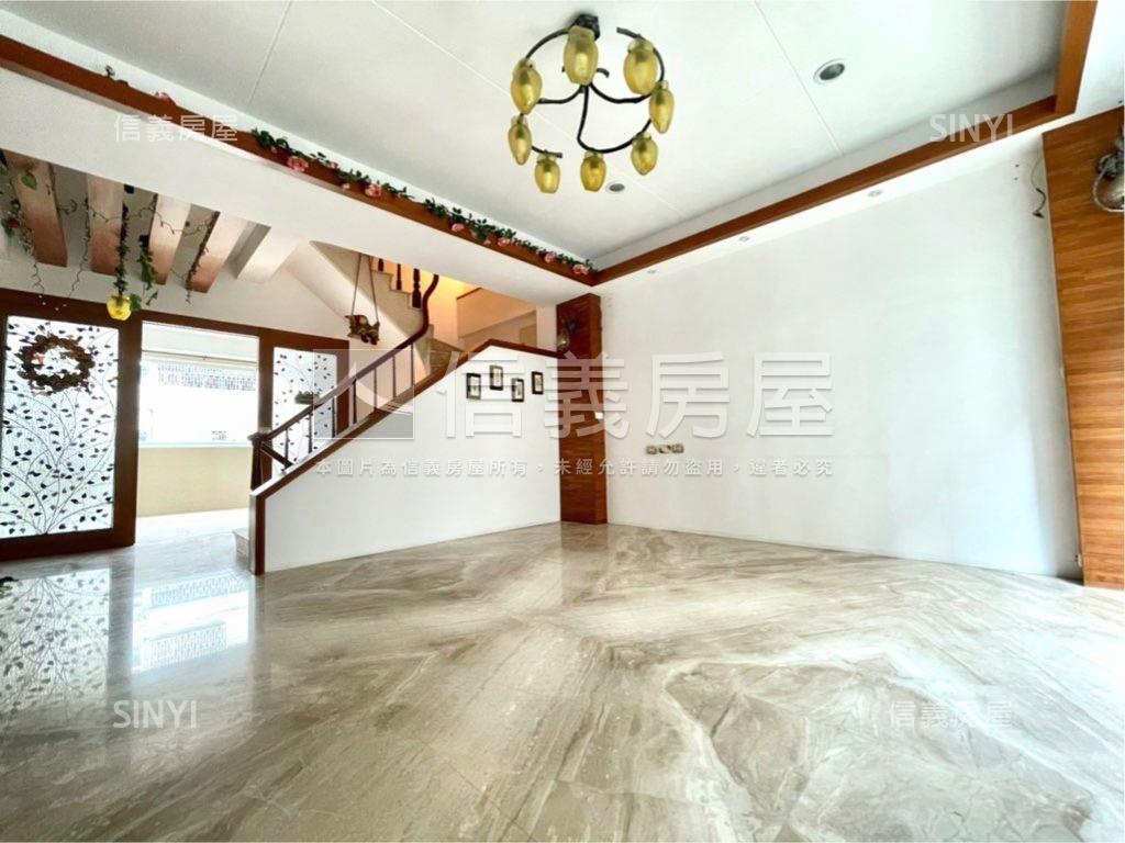 虎尾寮上段朝南鄉村車墅房屋室內格局與周邊環境