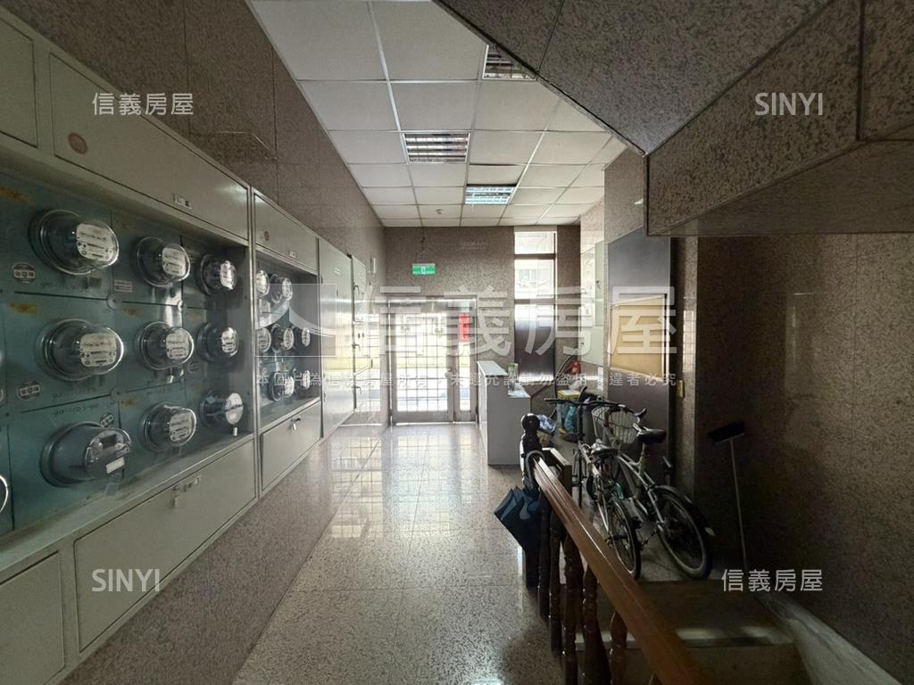 六張犁捷運●景觀採光美宅房屋室內格局與周邊環境