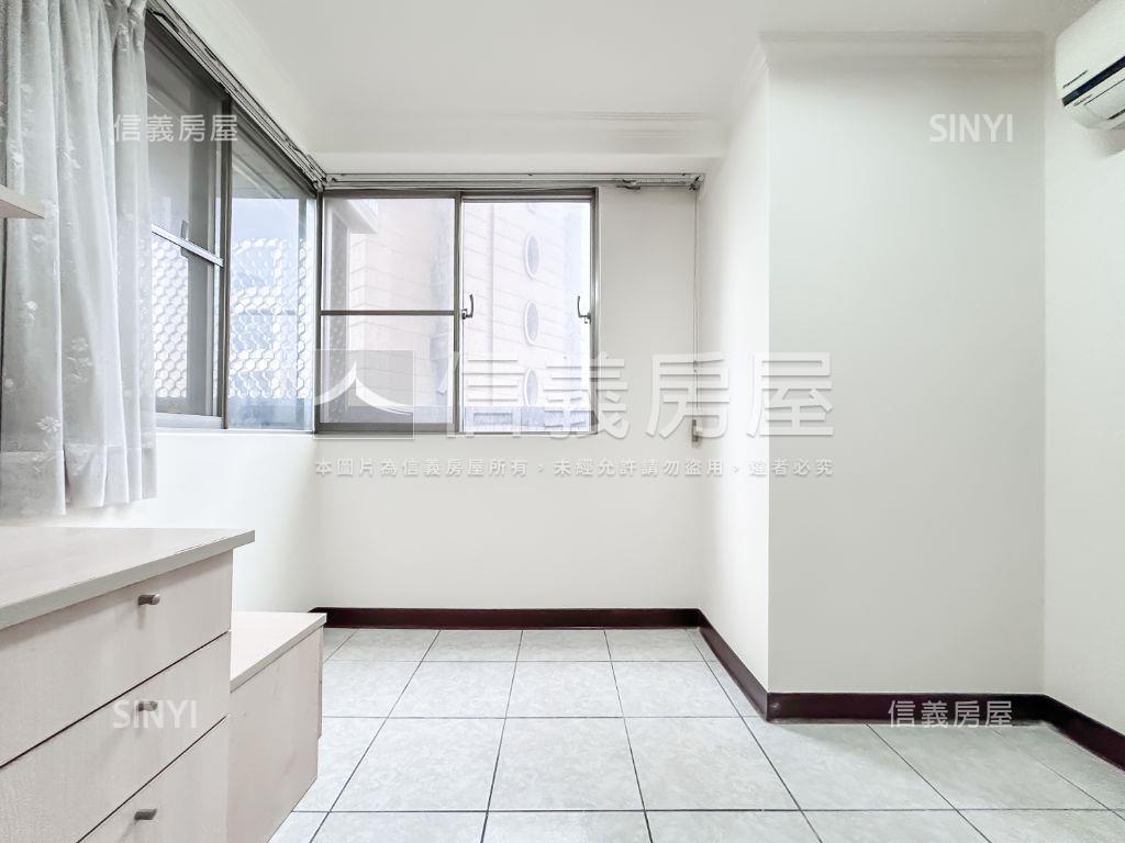 凱廈｜ＳＲＣ尊榮大宅４房房屋室內格局與周邊環境