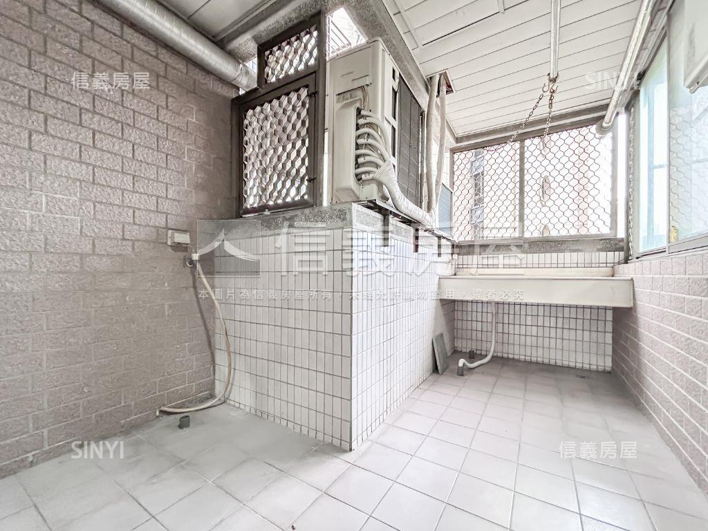 凱廈｜ＳＲＣ尊榮大宅４房房屋室內格局與周邊環境