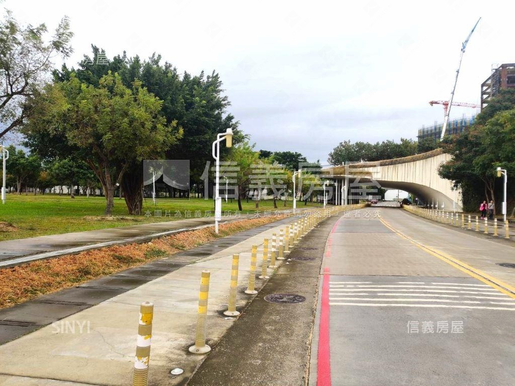 水湳經貿親家中央公園誠售房屋室內格局與周邊環境