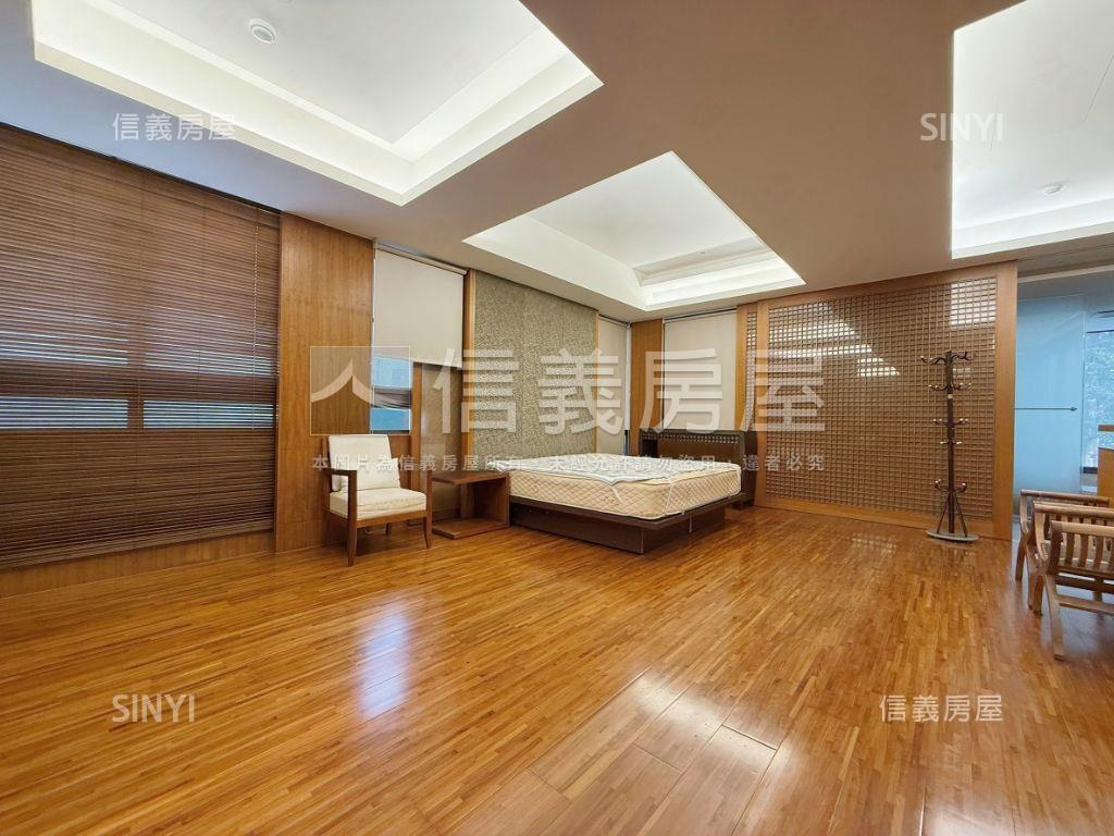 觀雲樹景四房附Ｂ１雙平車房屋室內格局與周邊環境