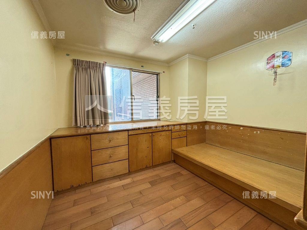 ★僑福四房有視野雙平車★房屋室內格局與周邊環境