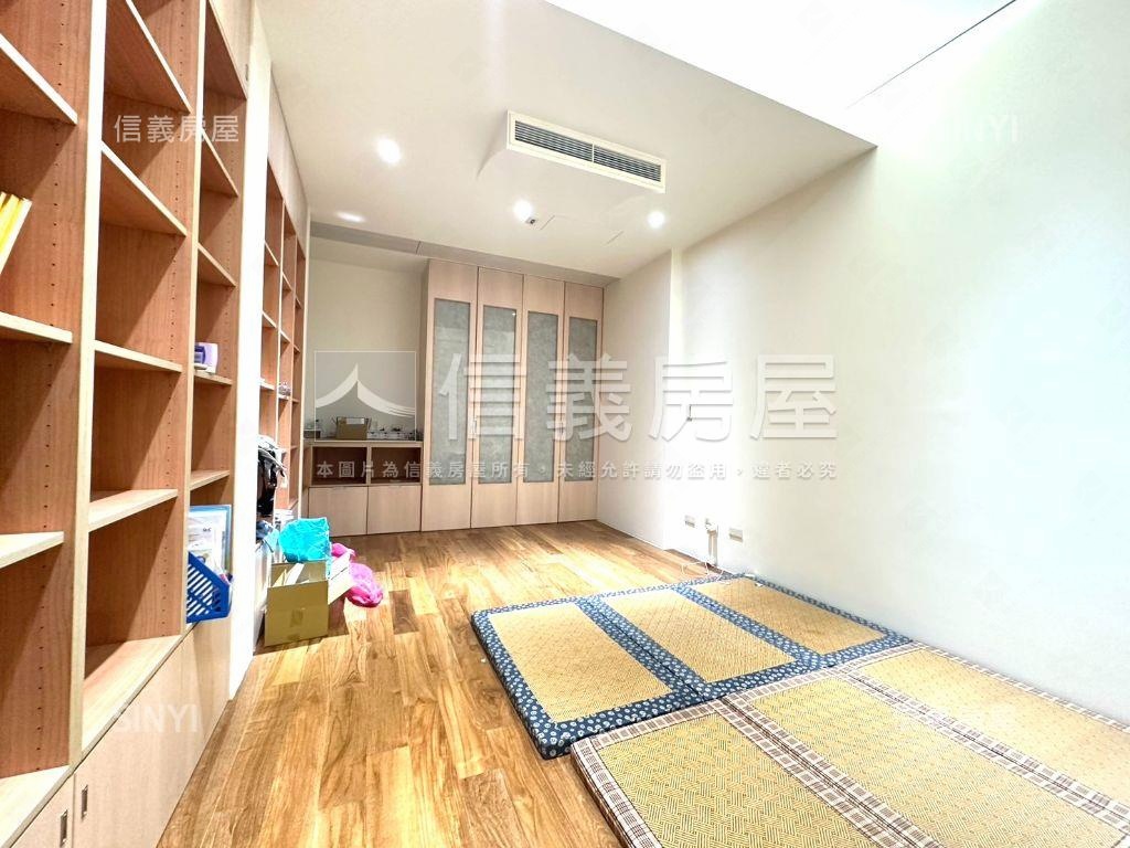 大里地約５０坪大面寬透天房屋室內格局與周邊環境