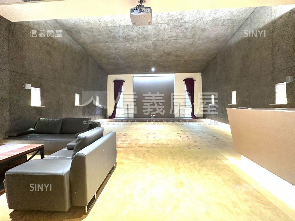 大里地約５０坪大面寬透天房屋室內格局與周邊環境