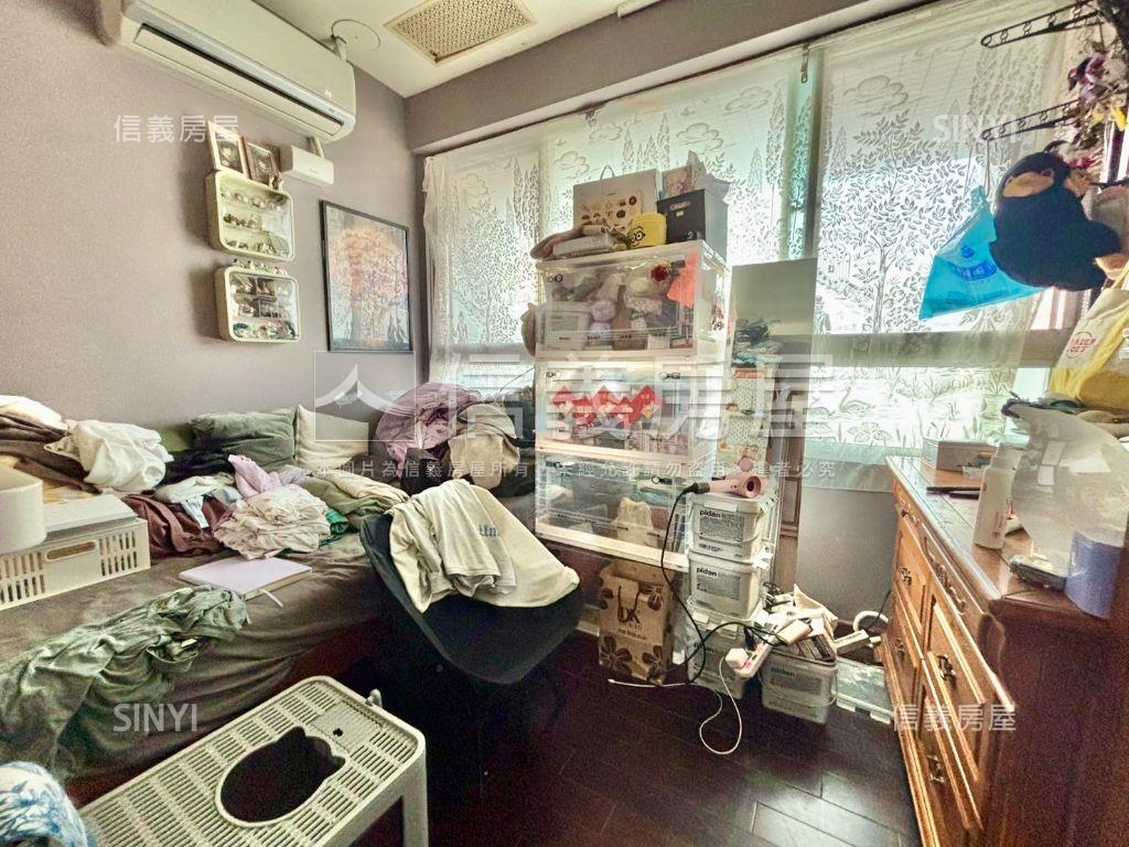 專任☆鄉林雲頂三房平車房屋室內格局與周邊環境