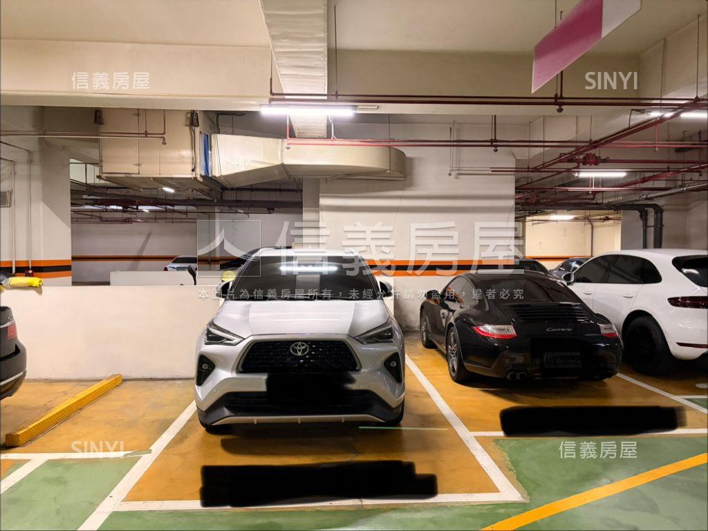 專任☆鄉林雲頂三房平車房屋室內格局與周邊環境