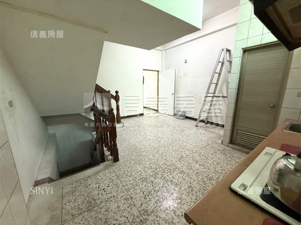邊間美透天好棒棒房屋室內格局與周邊環境