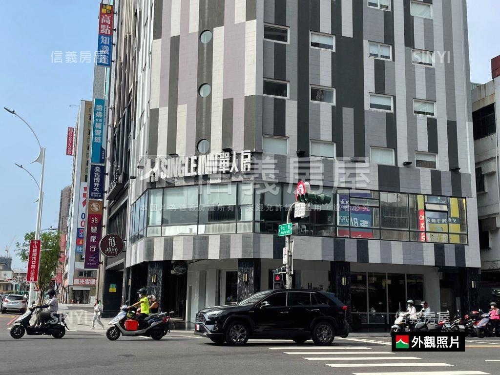 高雄站前三角窗飯店房屋室內格局與周邊環境